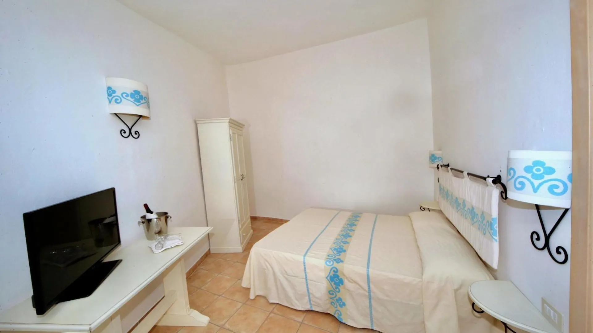 Acqua Di Mare Hotel E Resort 索尔索 4*,